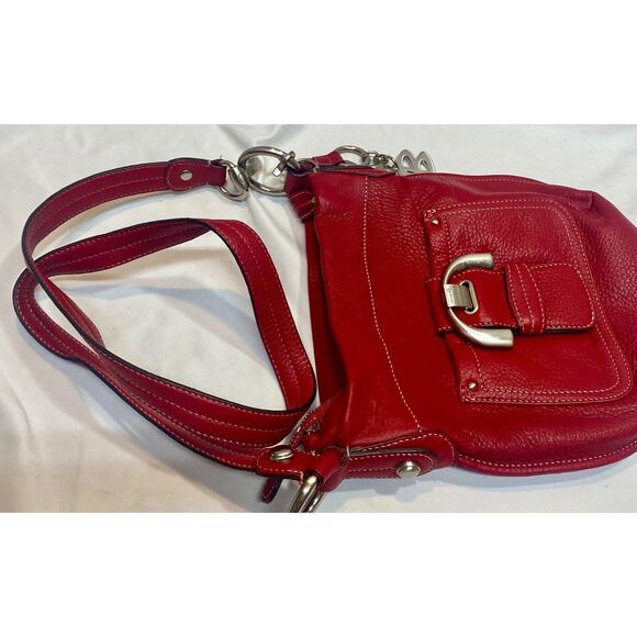 B. MAKOWSKY Purse Crossbody Red Pebbled Leather Shoulder Handbag with Keychain - Picture 8 of 13